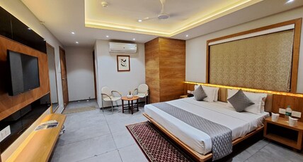 HOTEL OM Room Type - Prime Double Bed AC