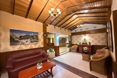 Boutique Hotel Delamere ( (2 min walk to MG Marg)