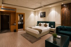 Hotel Saffron KKR