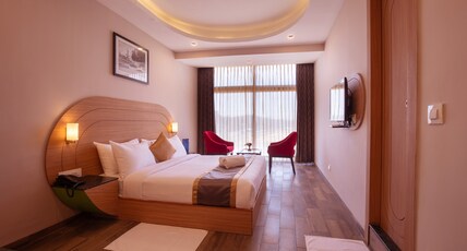 Mango Hill Central Ooty Room Type - Premium Race View