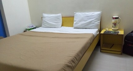 Hotel Bhagyodaya Residency Room Type - Deluxe Room (Cooler)