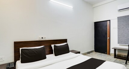 Hotel O Badambadi Bus Terminal Road Formerly Shree Ram Guest House Room Type - Classic