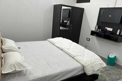 Hotel O by OYO SHRI NARAYANAM