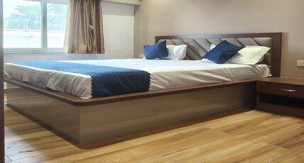 HOTEL RADHA INTERNATIONAL Room Type - Double room