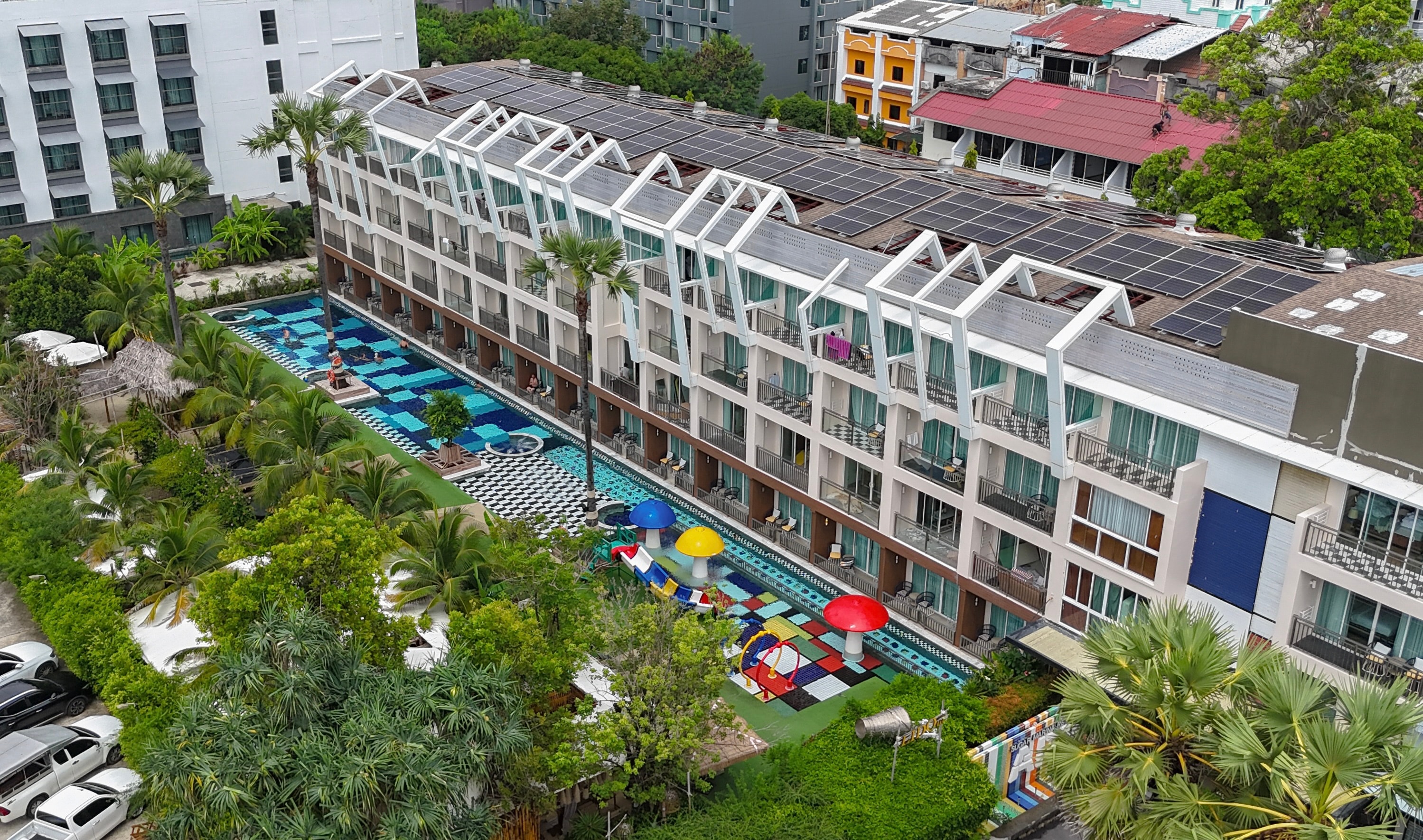 Sugar Marina Hotel-ART-Karon Beach - Tap to explore photos