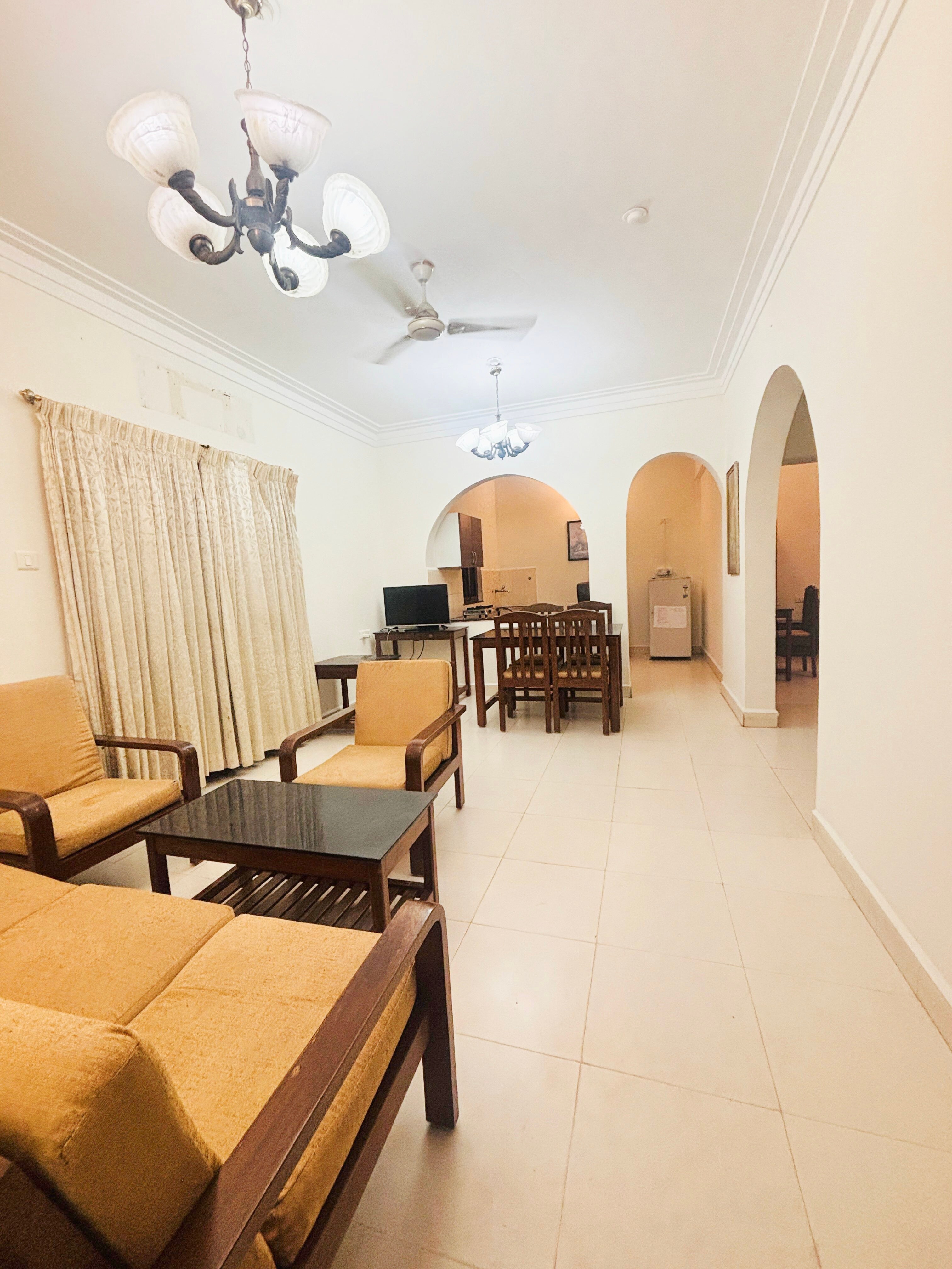 VA apartment beach candolim - Tap to explore photos