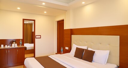 Hotel Samrat | On Mall Road with Complimentary Parking Room Type - Deluxe Room with balcony valley view