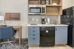 Candlewood Suites LONGVIEW, an IHG Hotel