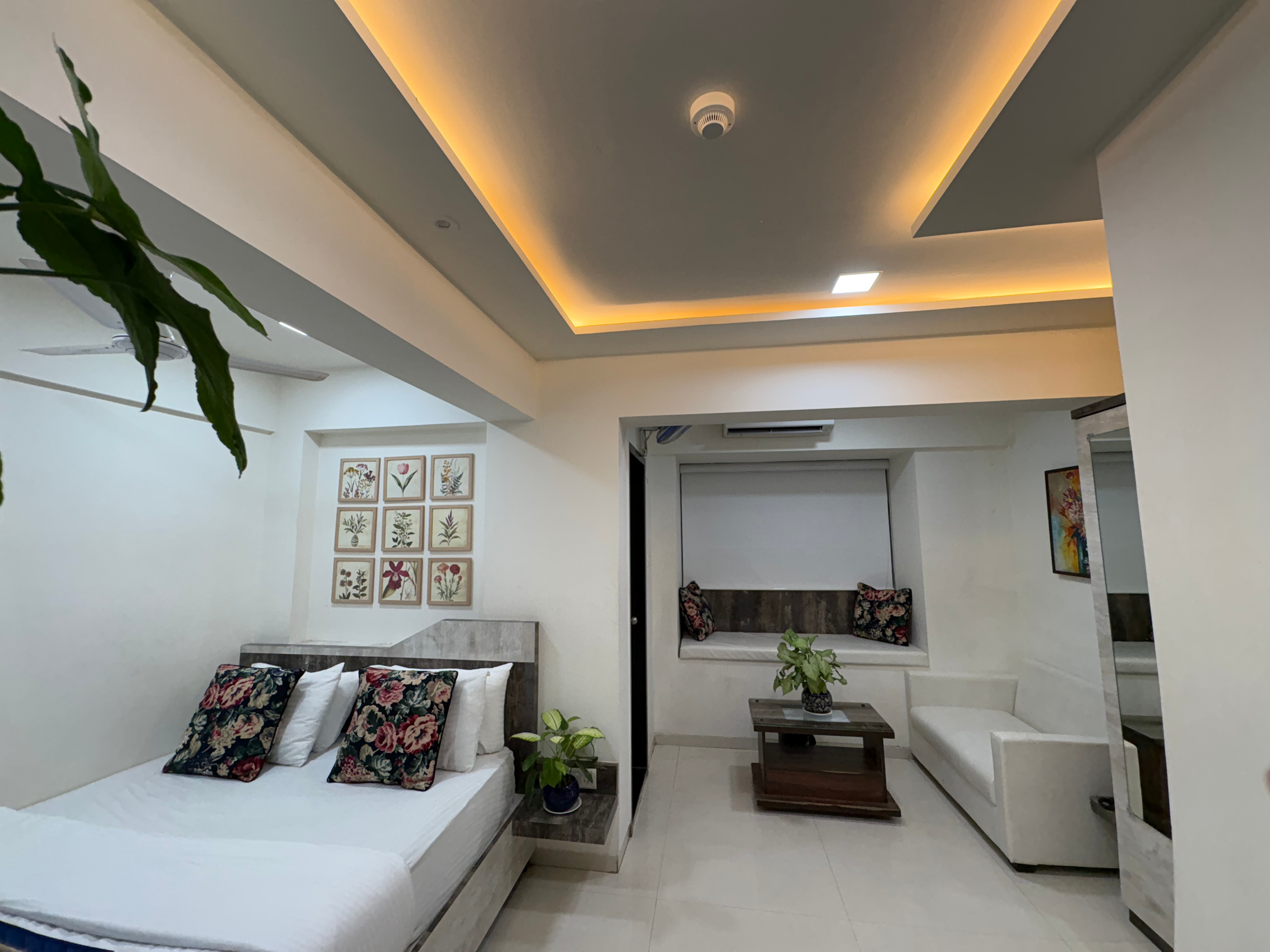 Hotel Park Inn Andheri West - Tap to explore photos