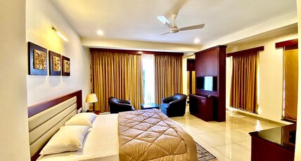 KAMAT'S HILLTOP LEISURE Room Type - Luxury Room