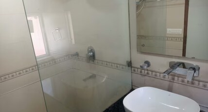 Girnaar Homestay Kasauli Room Type - Premium Room With Free WiFi