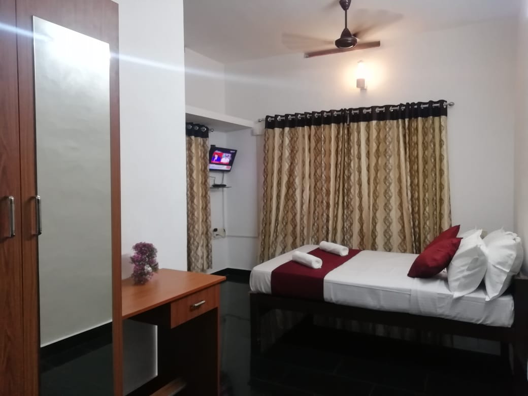 Ruby Villa - Tap to explore photos