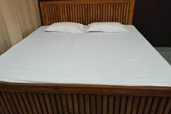 Kartik Homestay | Ayodhya