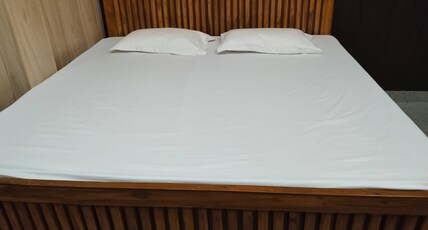 Kartik Homestay | Ayodhya Room Type - Bedroom 1