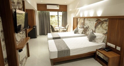 Host Inn International Room Type - Deluxe Twin Room Host Inn International Room Type - Deluxe Twin Room