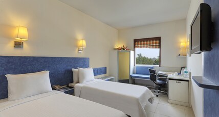 Hometel Roorkee - A Sarovar Hotel Room Type - Superior Room - 2 Single Beds 22SQM Free WiFi Shower Hometel Roorkee - A Sarovar Hotel Room Type - Superior Room - 2 Single Beds 22SQM Free WiFi Shower