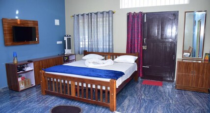 Dev's Mansion Room Type - Deluxe Non AC Room