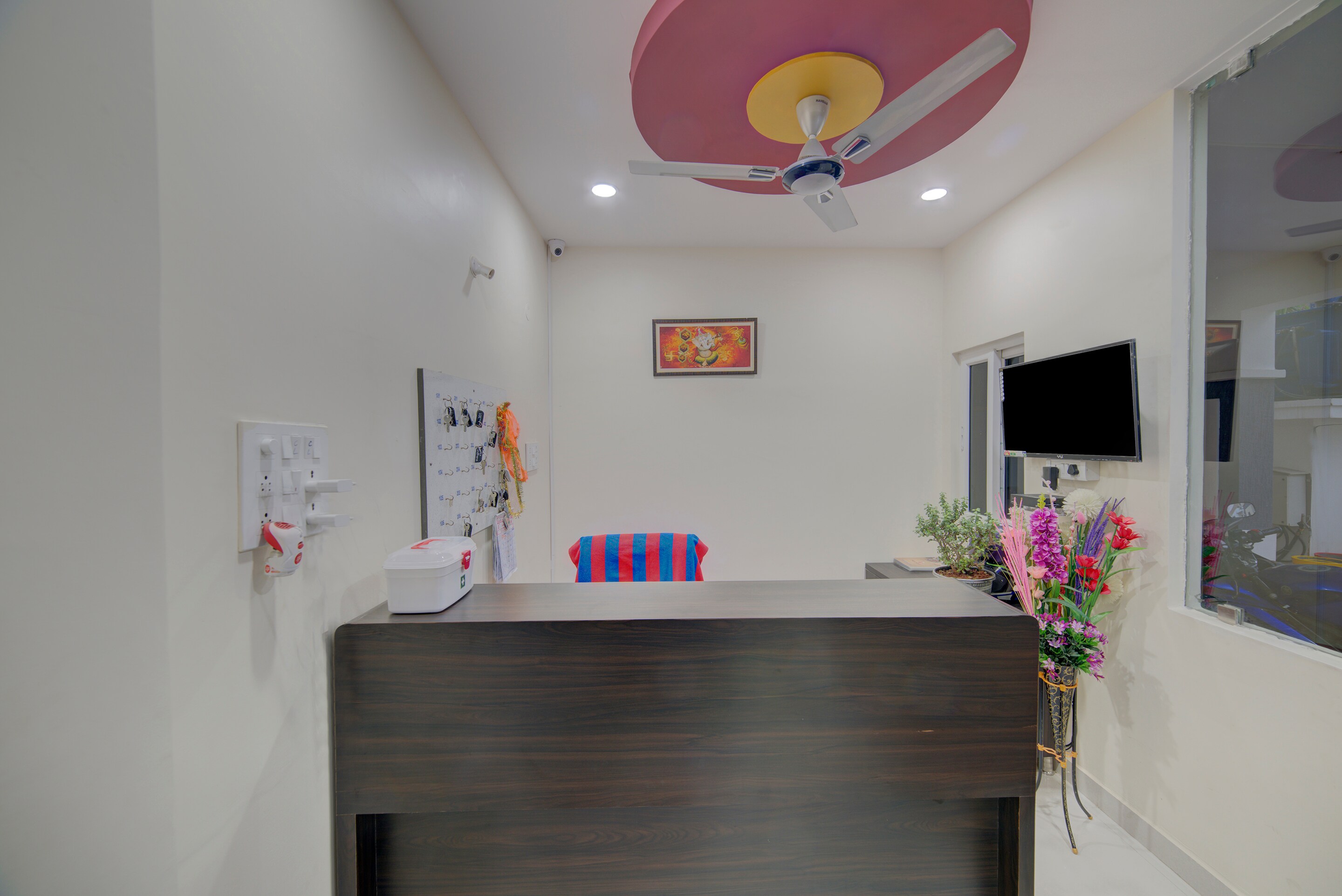 Kundhana Guest Luxury Living - Tap to explore photos