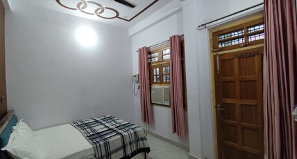 MAURYA PALACE Room Type - Deluxe Room