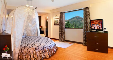 Honeymoon Inn - Mall Road Mussoorie Room Type - Honeymoon Special