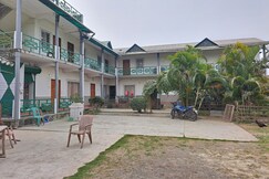 Bonolata Lakeside Homestay by StayApart