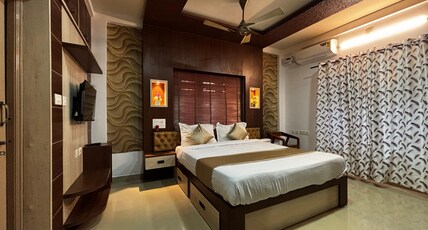 Udupi City Inn Room Type - 2. Deluxe Queen