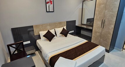 Thaal Residency Room Type - DELUXE ROOMS