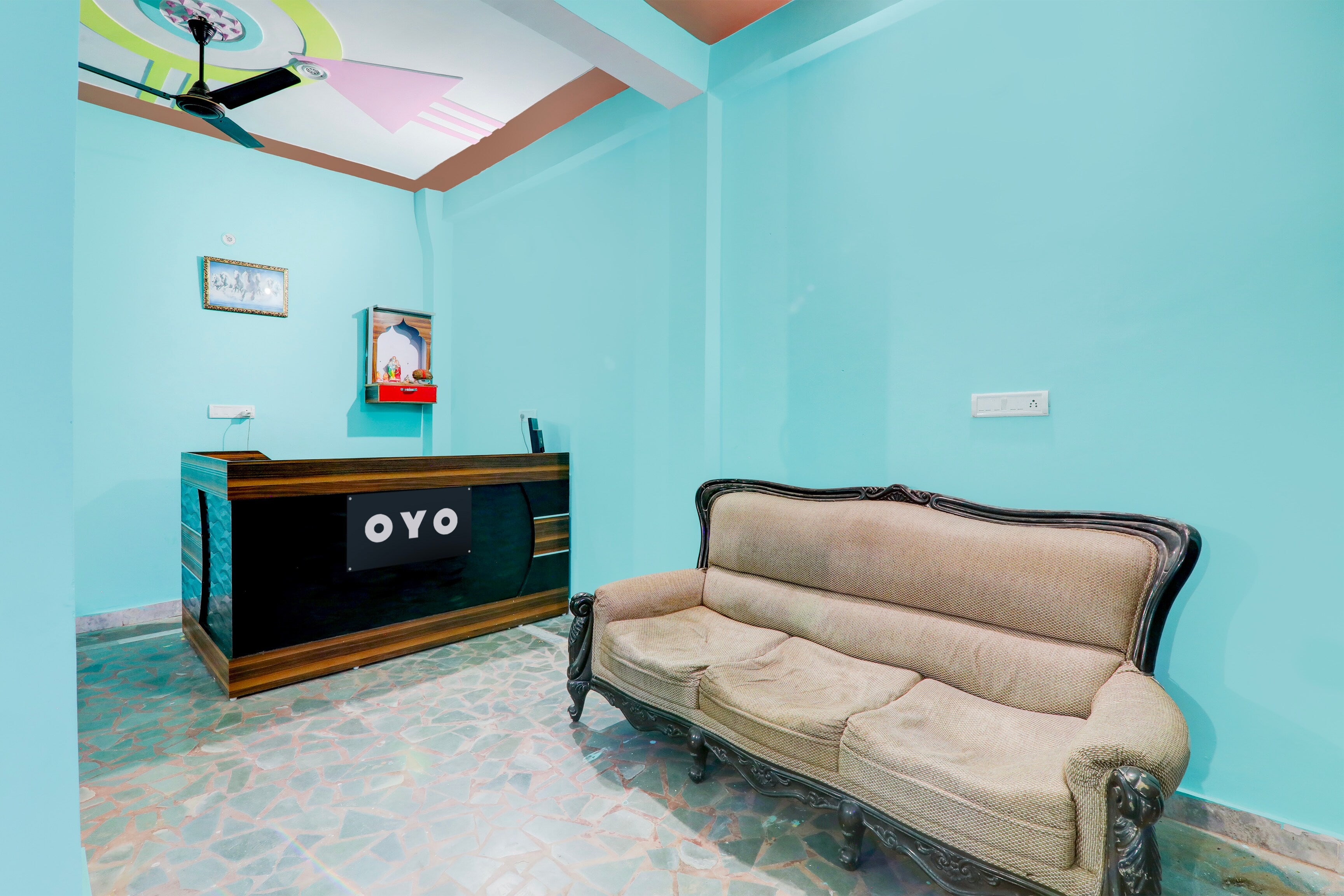 Hotel O Jannat - Tap to explore photos