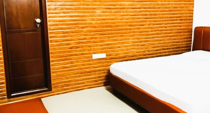 Hotel Skylark Amritsar Room Type - City View King Bed Room