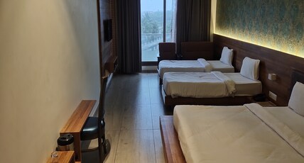 The Bliss Hotel - Pure Veg Room Type - 4 Bedded Deluxe Family AC Room