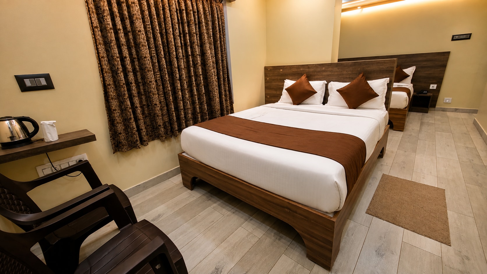 Hotel  Udhayam - Tap to explore photos