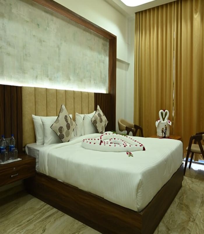 Ghanshyam Resort - Tap to explore photos