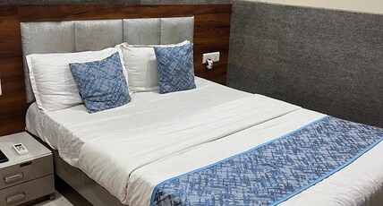 KF Residency Room Type - Budget Double Room without Air Conditioning