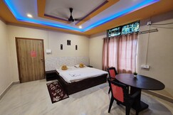 Serene Dawn Homestay | 1km From Health City Hospital