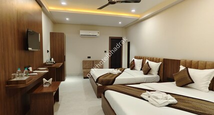 PARK HOTEL Room Type - Business Royal