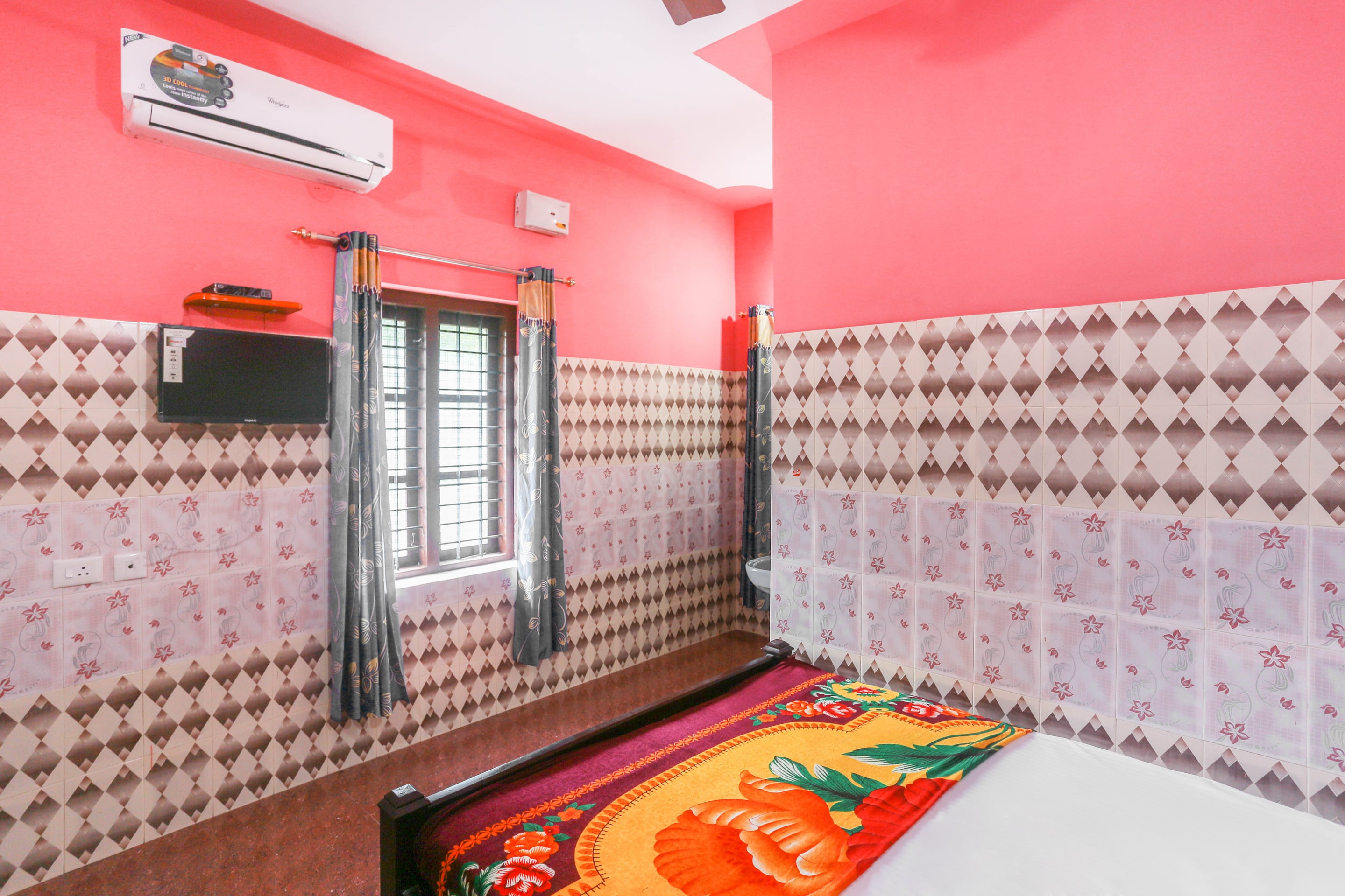 Hotel O Sree Bhadra Tourist Home - Tap to explore photos