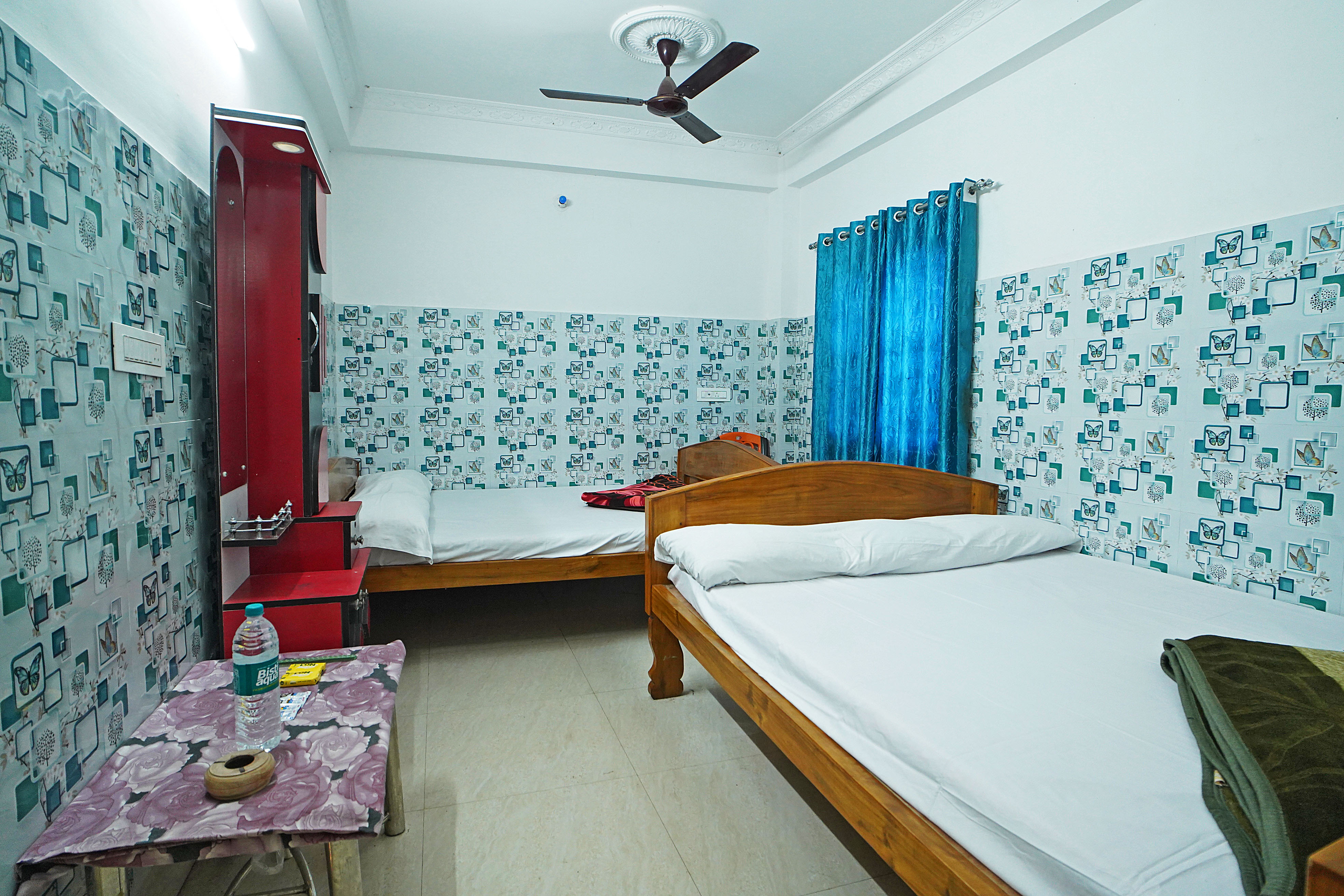GOURANGA GUEST HOUSE - Tap to explore photos