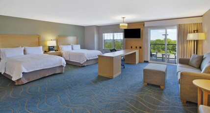 Hampton by Hilton Bar Harbor Room Type - 2Q OV MB HR ACC TUB STU NS