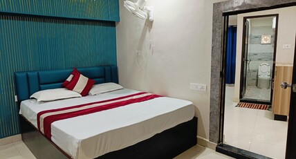 The Royal Green Residency Room Type - Family AC Room