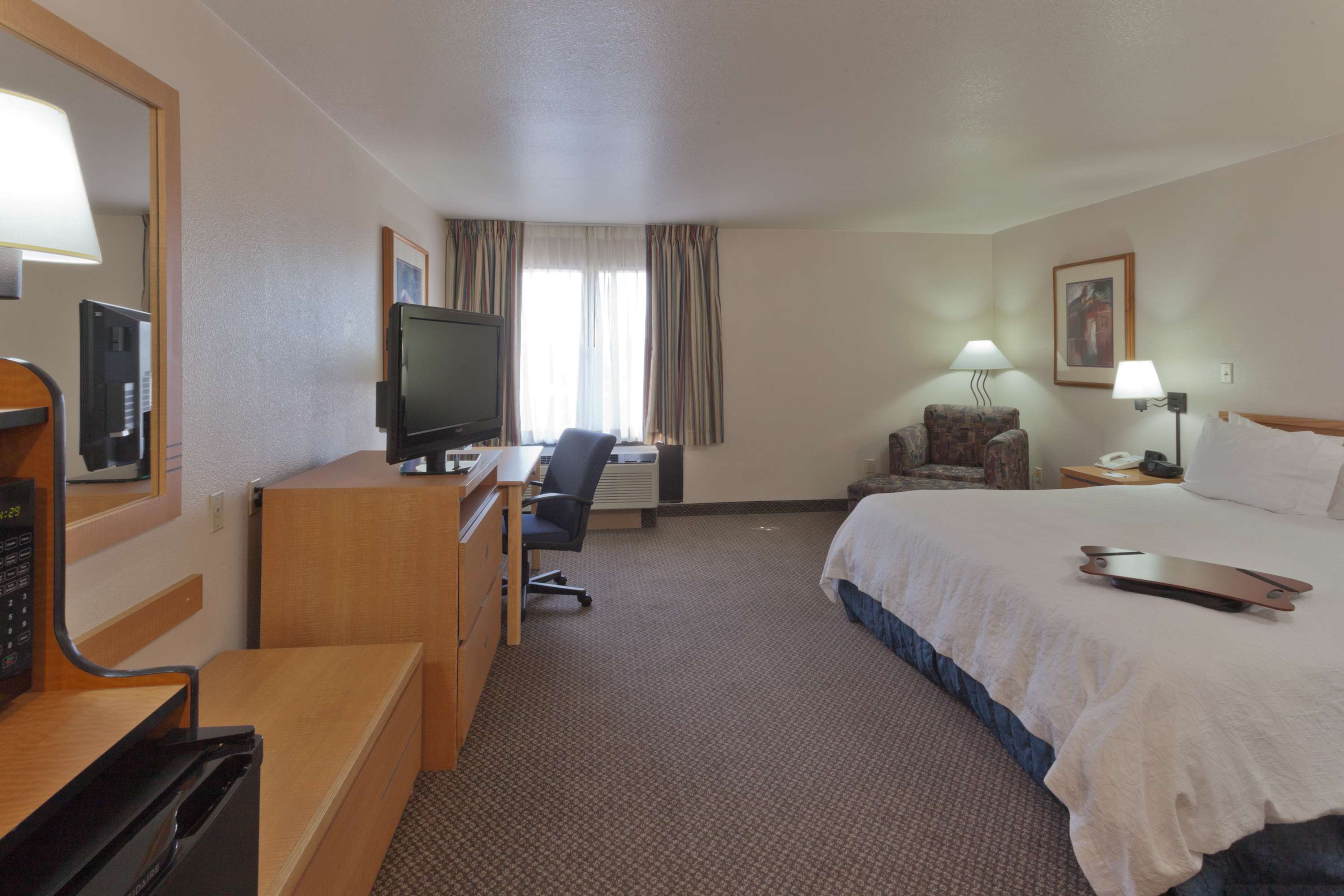Hampton Inn Las Vegas - Tap to explore photos