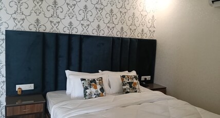 TAAL RESORT and CAFE Room Type - Deluxe Room