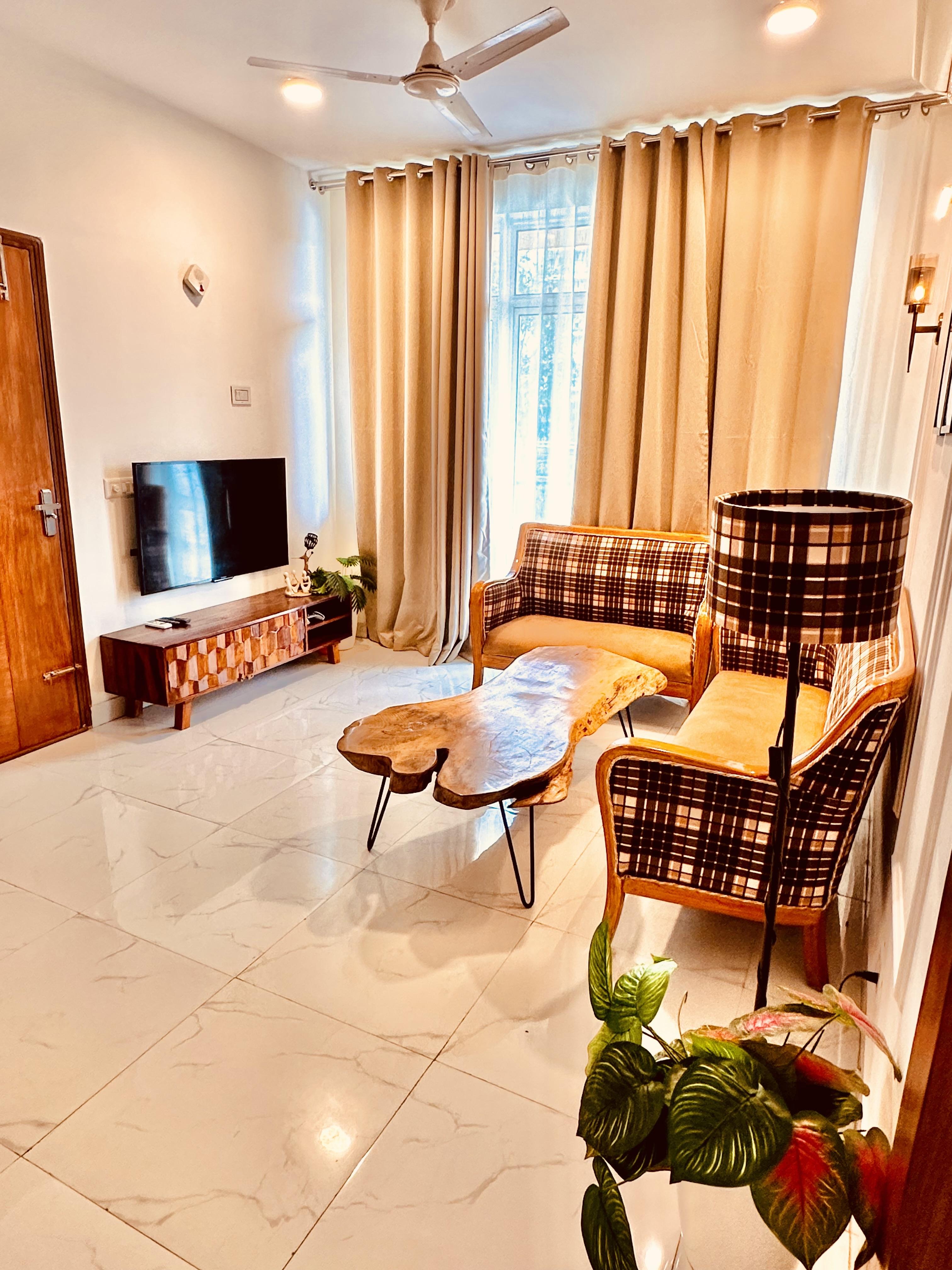 HomeyStays 3BHK apartment with Lakeside walk - Tap to explore photos