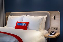 Holiday Inn Express Astana - Turan, an IHG Hotel
