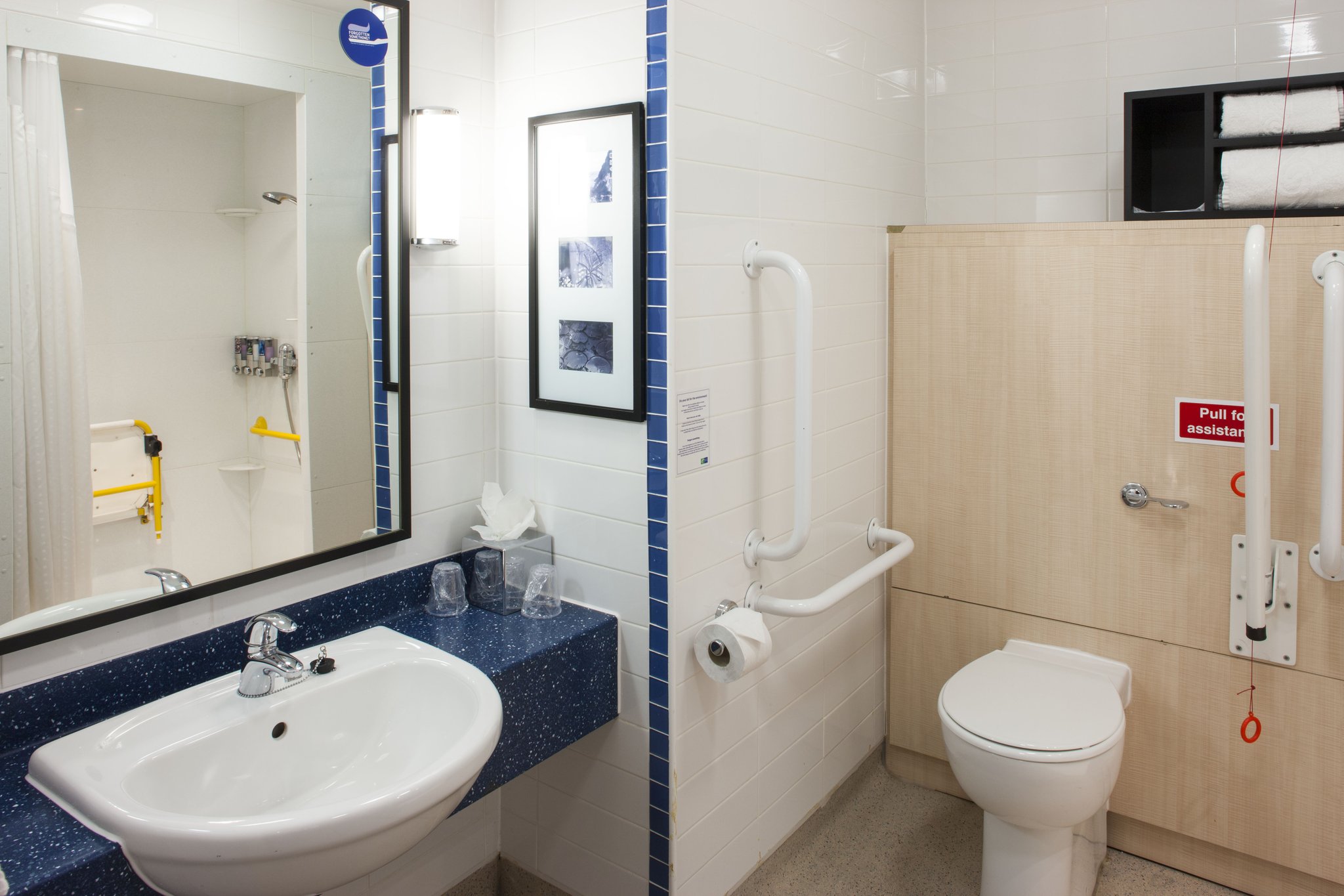 Holiday Inn Express SHREWSBURY - Tap to explore photos