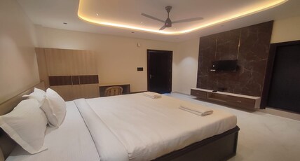 FIREFLY, KAZIRANGA Room Type - Standard