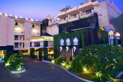Rooms of Aston Kuta Hotel & Residence