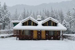 The Alpine Hut