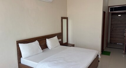 Hotel GR Room Type - Bedroom 2