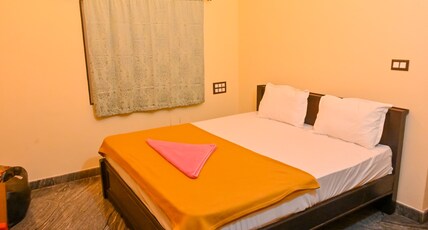 Hampi Lake House Room Type - Moon light Room