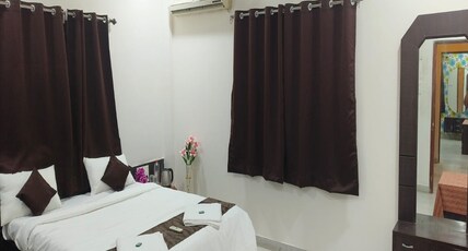 Hotel Green Breeze Room Type - Super Deluxe AC Room